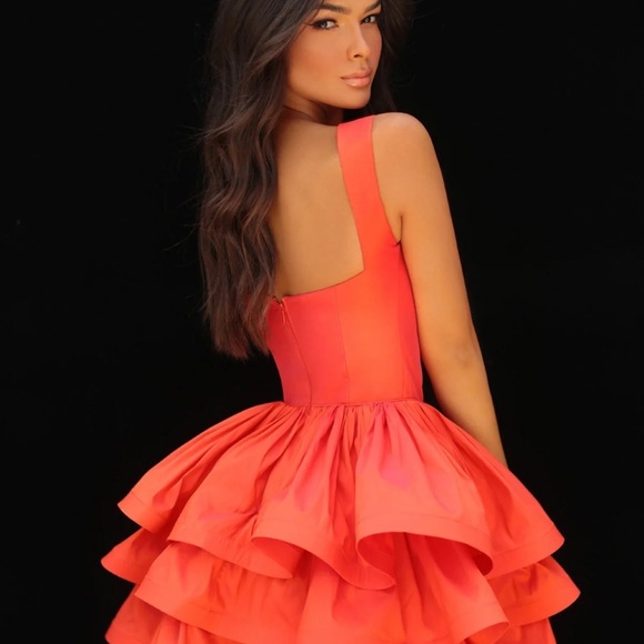 Tarik ediz, Size 10, in white color - Picture 3 of 4